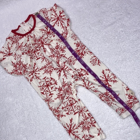 Burts bees baby red snowflake romper 0/3m - Picture 3 of 7
